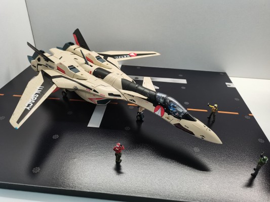 超时空要塞7 1/60 完全変形 VF-19改 Fire Valkyrie