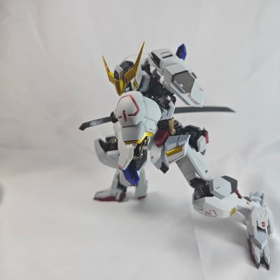 METAL ROBOT魂＜机动战士系列＞  巴巴托斯高达（第一至第四形态）