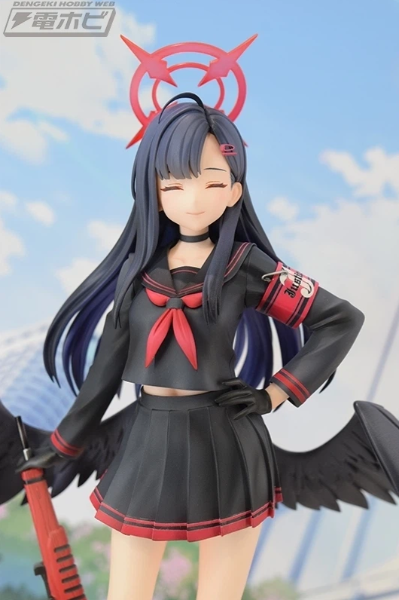 蔚蓝档案 仲正一花