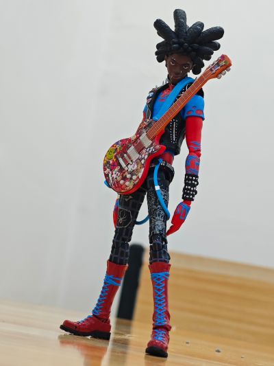 S.H.Figuarts  朋克蜘蛛侠（蜘蛛侠：纵横宇宙）