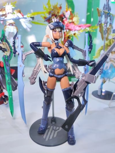 女神装置 武装神姬 猎兵型 雪绒花 重新涂装版