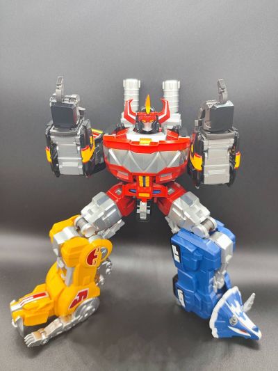 风雷模型 恐龙战队 麦克佐德