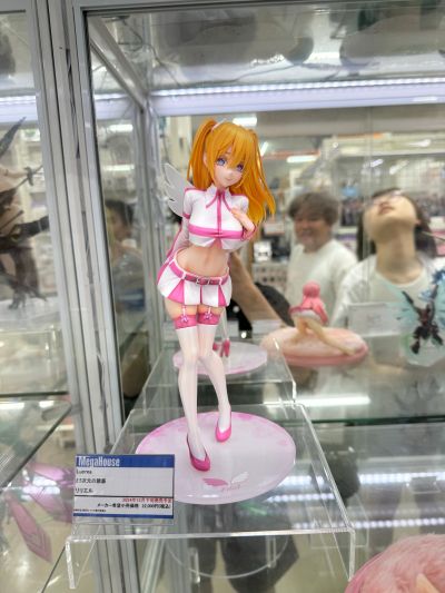 Lucrea 2.5次元的诱惑 莉莉艾露 天使服装造型