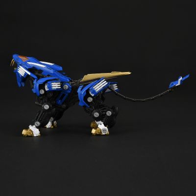 REALIZE MODEL  RMZ-01 超重剑长牙狮