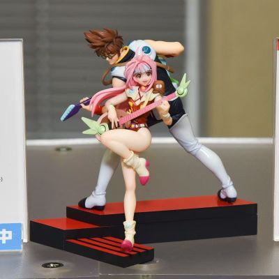 超时空要塞7 Fire Bomber 演唱舞台 套装