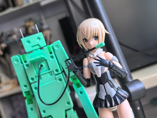 机甲少女 充电君 轰雷版