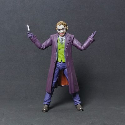 S.H.Figuarts 小丑 (《蝙蝠侠：黑暗骑士》)
