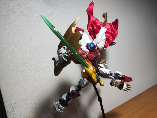 风雷可动  白狮擎天柱