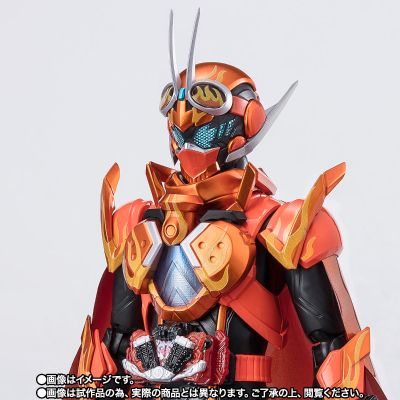 S.H.Figuarts 假面骑士烈焰歌查德破晓 / 歌查德破晓 蒸汽蝗虫