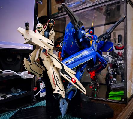 DX超合金 超时空要塞PLUS YF-21（卡尔德·哥文·波文专用机）