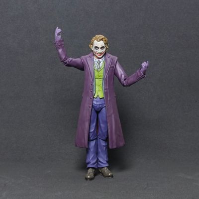 S.H.Figuarts 小丑 (《蝙蝠侠：黑暗骑士》)