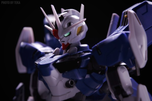 ROBOT魂＜机动战士系列＞    XVX-016RN  风灵高达（改修型） 剧中版~寂静零号~