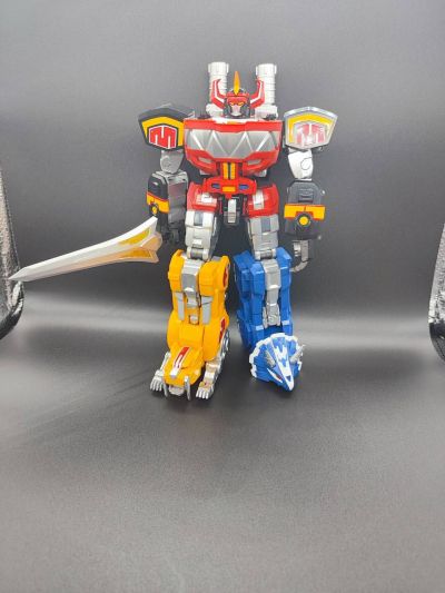 风雷模型 恐龙战队 麦克佐德