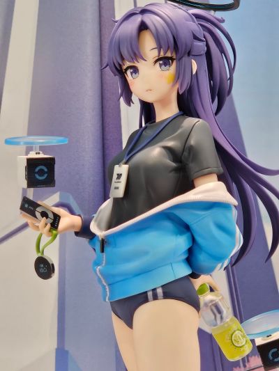 蔚蓝档案 月雪宫子（泳装）纪念大厅版