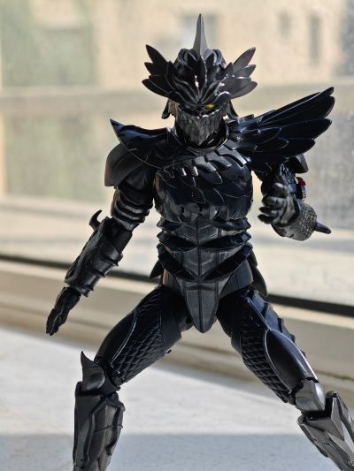 S.H.Figuarts  鸦种亚马逊