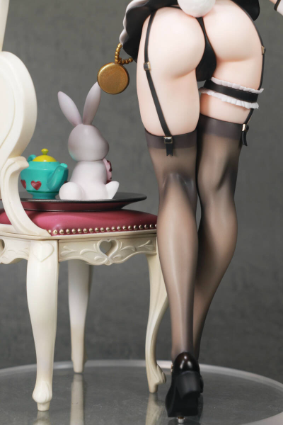 丽娜（茶发酱）与丽莎（金发酱）