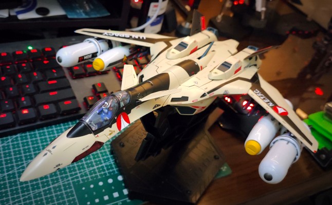 DX超合金 超时空要塞PLUS YF-19 断钢剑（勇专用机）