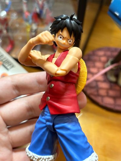 S.H.Figuarts 航海王 蒙奇·D·路飞 -冒险的黎明-