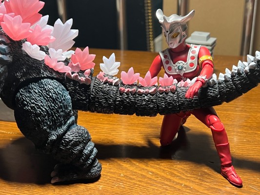 S.H.MonsterArts 哥斯拉大战太空哥斯拉 太空哥斯拉 福冈决战版