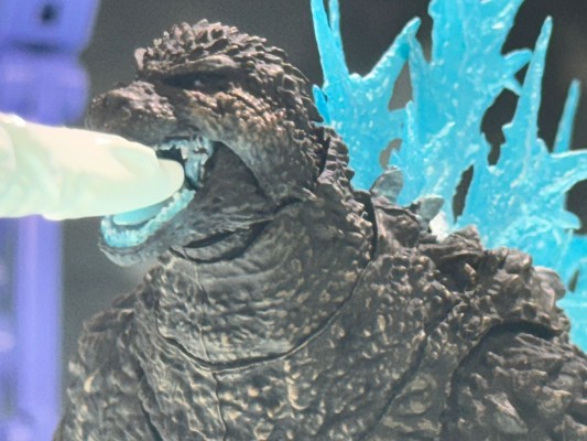 S.H.MonsterArts 哥斯拉（2023）放射热线ver.