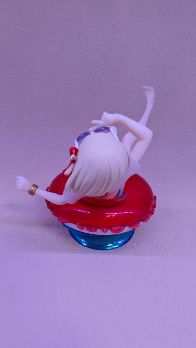 泳圈少女 莉可丽丝 井上泷奈