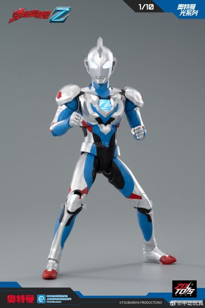 奥特曼光系列 泽塔奥特曼（原始形态）