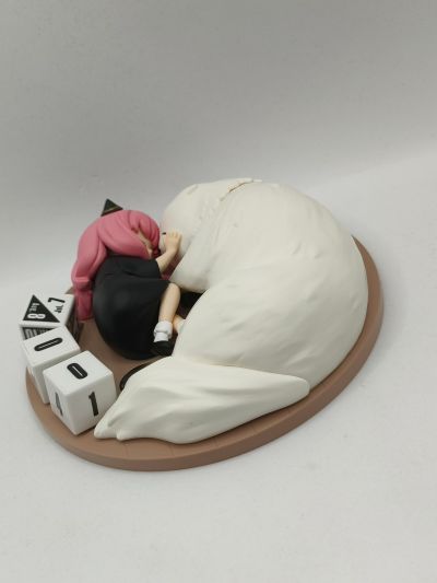 间谍过家家 万年历桌摆