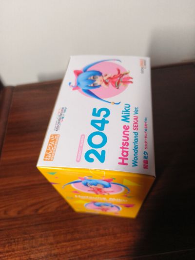 粘土人#2045  世界计划 缤纷舞台 feat. 初音未来 初音未来 奇幻乐园的世界