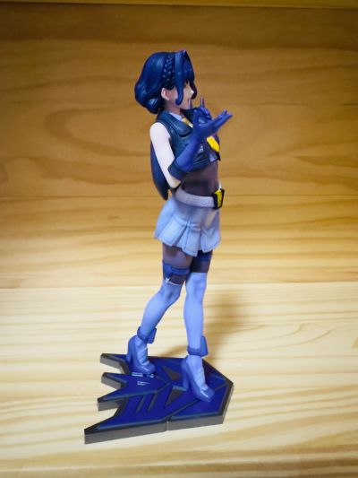 美少女雕像 变形金刚美少女 闹翻天