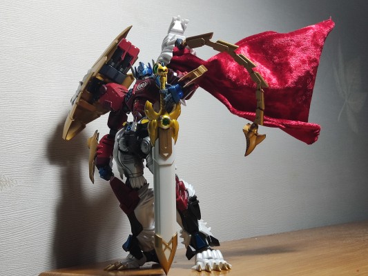 风雷可动  白狮擎天柱