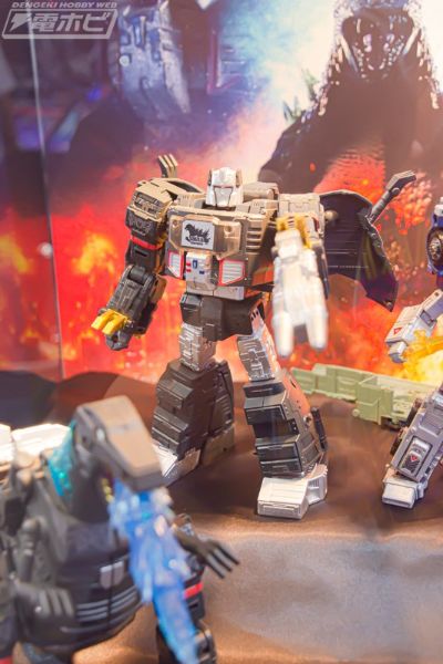 变形金刚 威震天 哥斯拉型