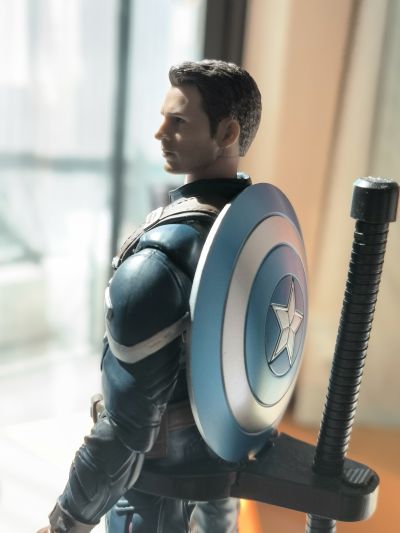 MAFEX 编号202 美国队长2 美国队长（潜行战衣）