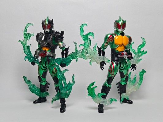 S.H.Figuarts   假面骑士亚马逊新生欧米伽  （Amazon.co.jp独家版）