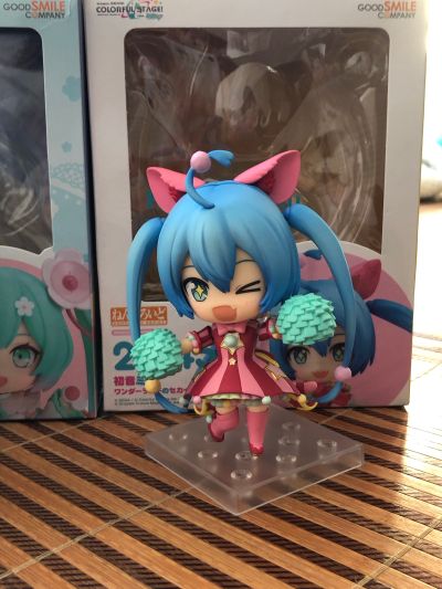 粘土人#2045  世界计划 缤纷舞台 feat. 初音未来 初音未来 奇幻乐园的世界