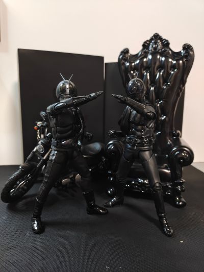 mastermind JAPAN x 假面骑士50周年纪念合作 S.H.Figuarts(真骨雕制法) 假面骑士新1号 黑色