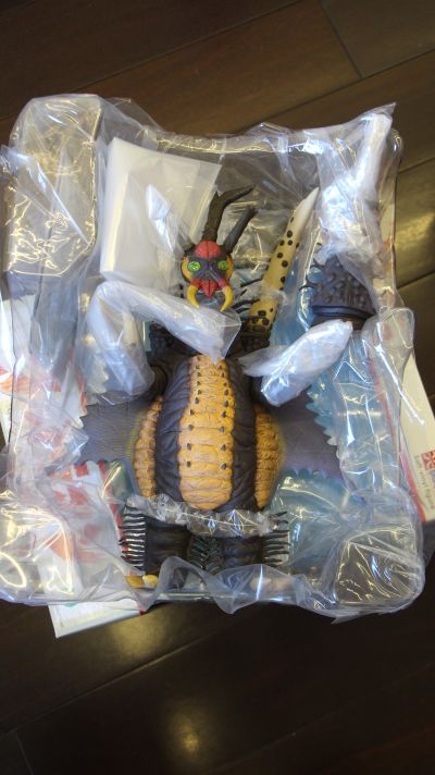 大怪兽系列 阿里蓬塔 发光Ver.