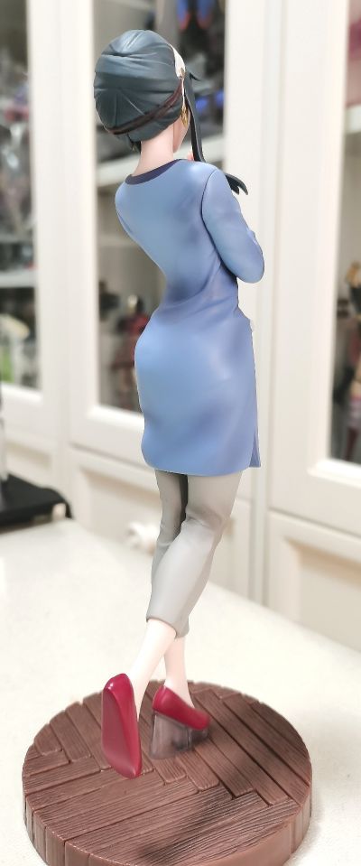 间谍过家家动画版 Luminasta 约尔·福杰 第二片尾服装