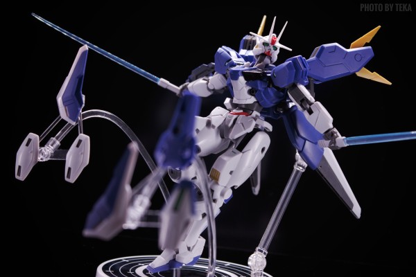 ROBOT魂＜机动战士系列＞    XVX-016RN  风灵高达（改修型） 剧中版~寂静零号~