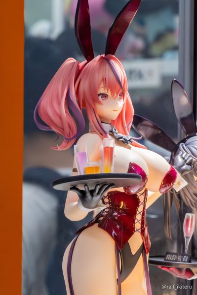 B-style 碧蓝航线  布莱默顿 周年纪念兔女郎