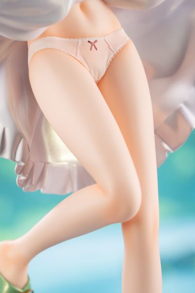 杂志封面少女 彩濑凉子