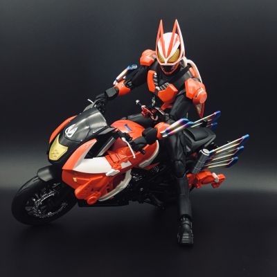 S.H.Figuarts 推进冲锋摩托