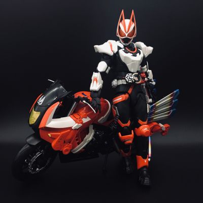 S.H.Figuarts 推进冲锋摩托