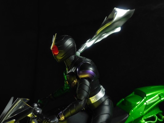 S.H.Figuarts  硬汉摩托（2017年的版本）