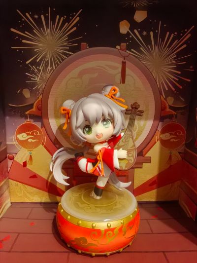 洛天依 灯火春澜