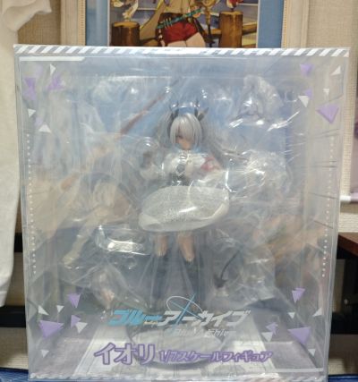 蔚蓝档案 银镜伊织