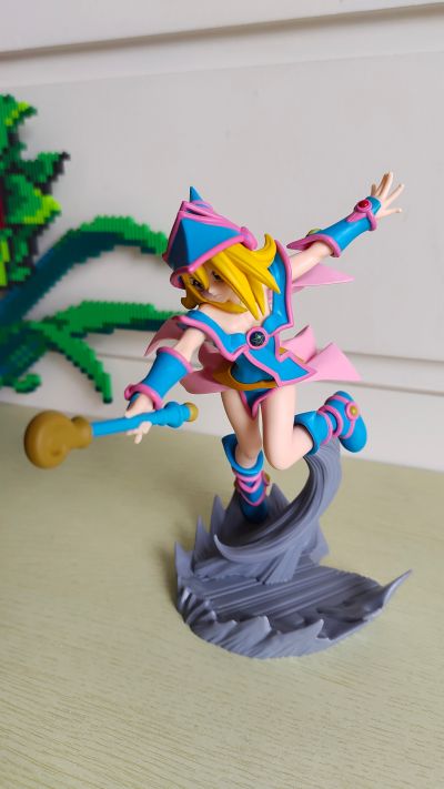 战光绝景 游戏王动画片系列  黑魔导女孩