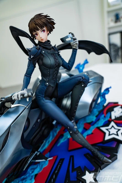 女神异闻录5 新岛真 与 琼安