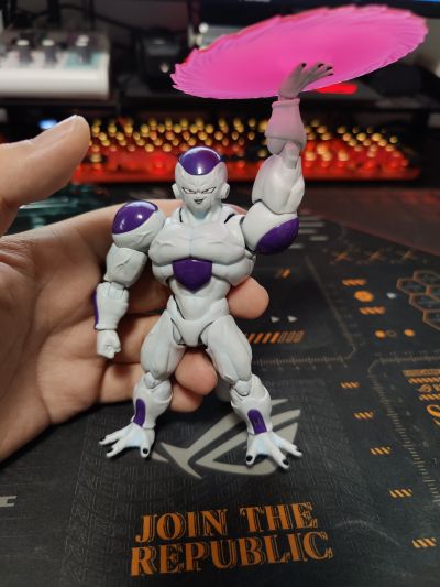 S.H.Figuarts  全力弗利萨