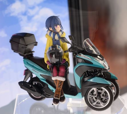 摇曳露营△ 志摩凛+三轮摩托