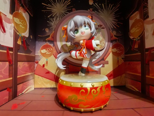 洛天依 灯火春澜